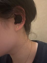 -AI艾耳·专业手工耳洞·穿孔美学馆