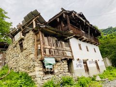 -硗碛藏寨·神木垒景区