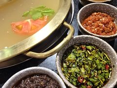 -顶顶汤火牛排火锅·经典铜锅涮肉