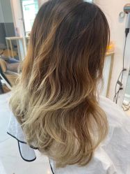 -Coo Hair salon