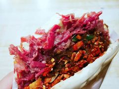 -清真马乐贝腊牛肉蛋黄菜夹馍(马蓉洒金桥店)