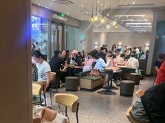 -星巴克臻选(周浦万达店)