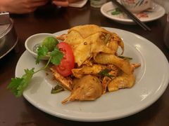 -大头虾越式风味餐厅(光明广场店)