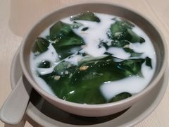 椰林斑斓冰粉-遇见小面(凯德广场店)