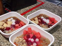 -野山舂·贵州现舂酸汤火锅(鸿通城店)