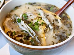 小黄鱼煨面-顶特勒·黄鱼馆·特色菜(上海大世界店)