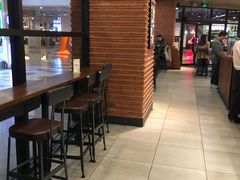 -星巴克(上海虹桥新天地二店)