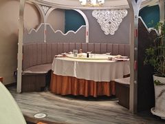 -哈啾嗨·新概念蒙餐(红星新城店)