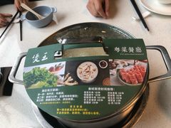 -煲王粤菜餐厅(中侨中心店)