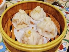 蟹黄汤包-芳满庭·江浙小馆(1912店)