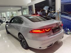 -上海伟杰·捷豹路虎4S店(闵行店)