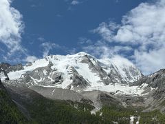 -亚拉雪山风景区