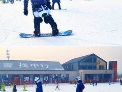 -石京龙滑雪场-停车场