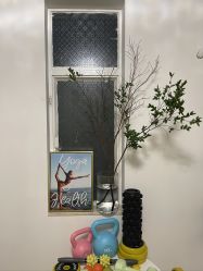 -闺蜜瑜伽·普拉提女性塑形馆