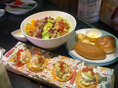 -Famous肥猫墨西哥音乐餐吧(五棵松华熙LIVE店)