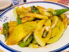 -肖记公安牛肉鱼杂(田林路店)