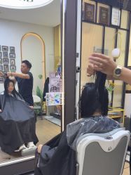 -MONE美发沙龙