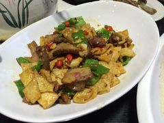 -刘胖子家常菜·蹄花焖藕(中南店)