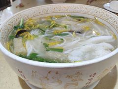 -桥香园云南过桥米线(金马碧鸡店)