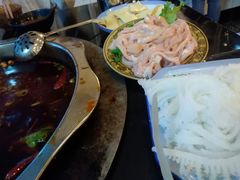 -重庆风光老灶火锅城(同德广场店)