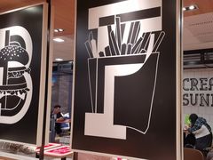-麦当劳(世贸店)