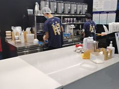 -茶理宜世(岭南站NOVA店)