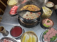 -郭铁柱·泥炉老火锅(清扬茂业店)