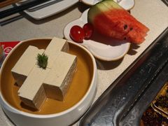 -海底捞火锅鲜切牛肉主题店(长寿路店)