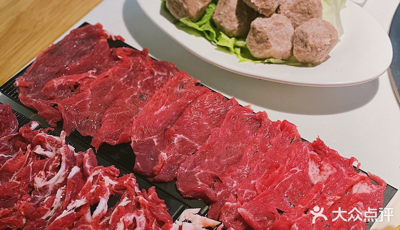 高品质鲜切牛羊肉火锅人均不到100你敢信⁉️吃肉吃到撑可太爽叻