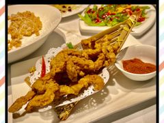 -河畔春天时尚餐厅