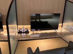 -涨巢·潮玩水疗局