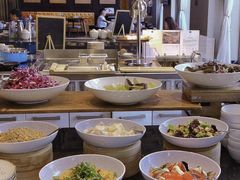 自助取餐区-杭州桐庐康莱德酒店西餐厅-舍