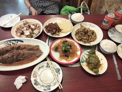 -聚首堂·特色小吃·肘子(什刹海德胜门店)