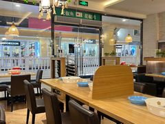 大堂-拿渡·水煮鱼麻辣香锅(王府井奥莱·香江小镇店)
