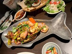 -大头虾越式风味餐厅(光明广场店)