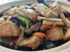 -天天向上素食餐厅(五台山店)