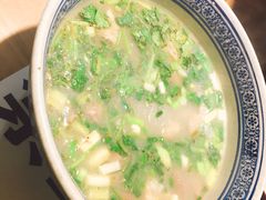 传统葫芦头-天发芽·何记葫芦头泡馍·老字号(小南门店)