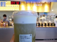 玉露茶后-喜茶(上海正大广场店)