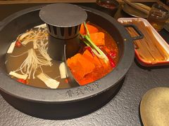 -晓宇重庆火锅(西安荟聚店)
