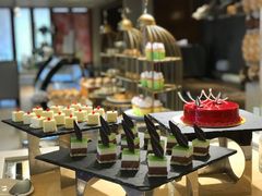 -湖景知味西餐厅•自助餐• 轻食(南京金茂威斯汀大酒店)