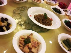 -山明水秀大饭店