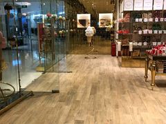 -VENCHI 闻绮(北京国贸商城店)