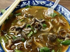 -白老大羊杂碎稍麦