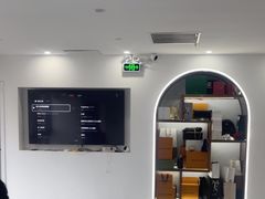 -聚云奢二手奢侈品黄金手表包包回收·中古店(三里屯总店)
