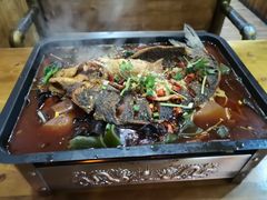 -老东镇啤酒屋海鲜加工·蒸汽海鲜·海鲜烧烤(台东店)