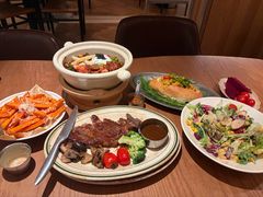 -芭莉与彩虹西餐厅(成都合生汇店)