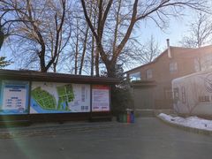 -尚庄度假村·庭台树下·户外烧烤·团建CS·轰趴营地(上庄水库店)