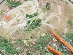 -云阿蛮云南生烫牛肉米线(奉贤路店)