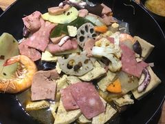 -万记麻辣烫国展总店