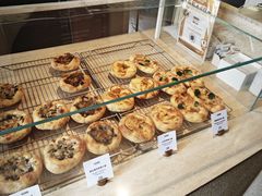 -VERIE BAKEHOUSE
